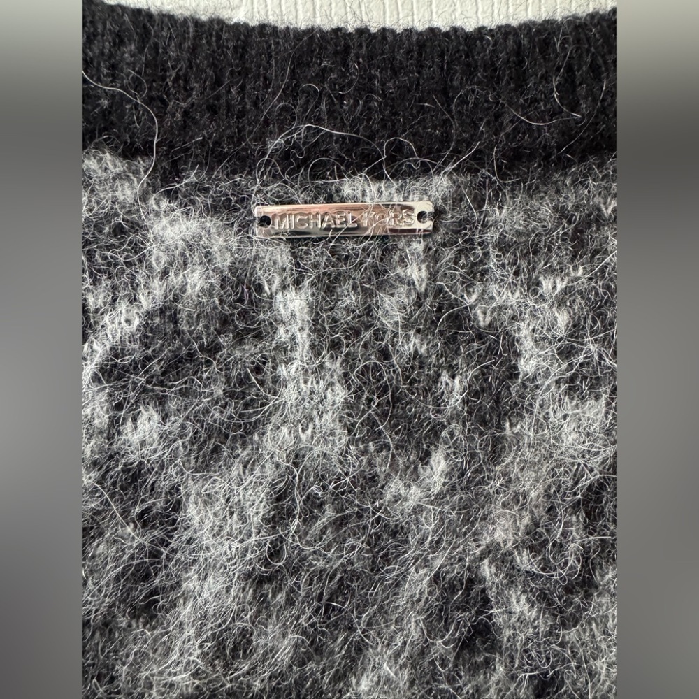 MICHAEL KORS alpaca mohair cropped cheetah print sweater (XS) - Picture 5 of 8